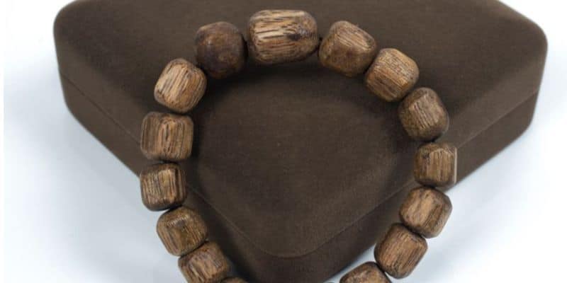 Oud House - Affordable Agarwood Bracelets for Sale