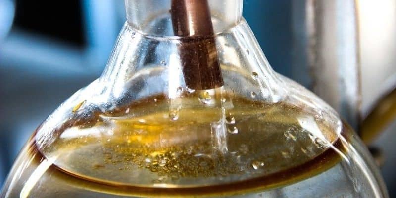  Quy trình sản xuất tinh dầu trầm hương bằng cách lọc nước